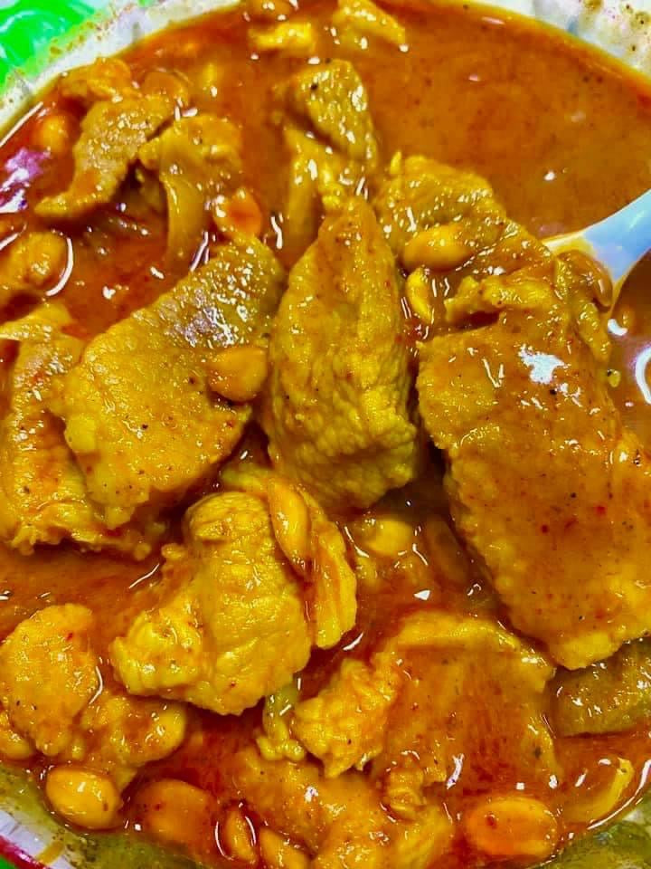 แกงมัสมั่น-เอกอร่อย