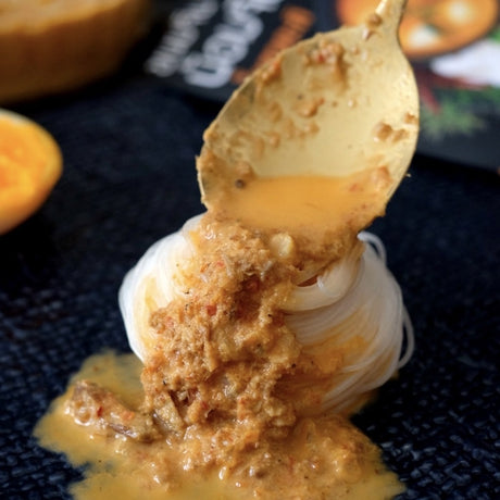 Nomjitt Khanom chin curry noodle kit, 'nam ya ka ti' (fish curry with coconut cream), 20-year Nomjitt recipe