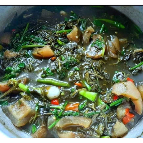 Jadjaan Thai Food Nécessaire de curry aux feuilles de cassia semi-préparé avec peau de buffle grillée