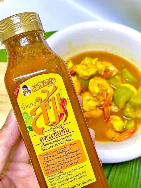 Aek Aroi Base concentree pour soupe au cari aigre (nam kaeng som)
